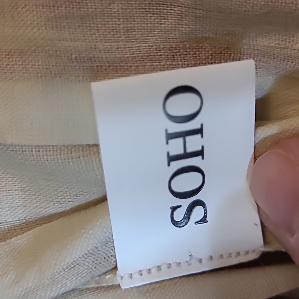 Soho Scarf - Picture 11 of 13